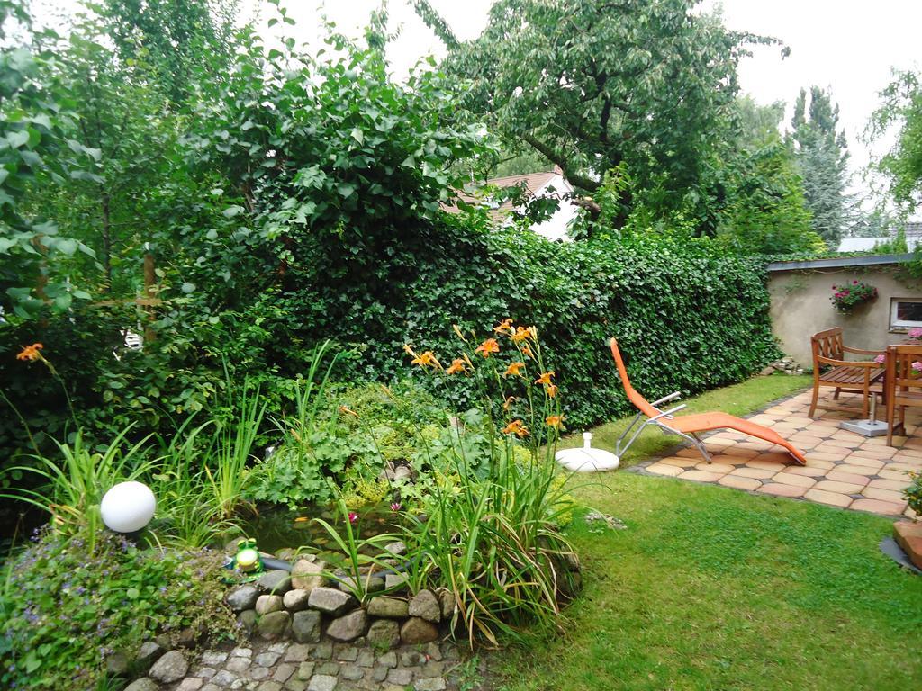 Garni Am Fliederberg Hotel Schwerin  Exterior photo